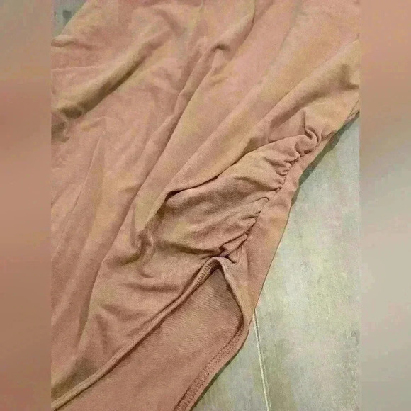 Old Navy Maternity Bodysuit - Picture 3 of 6